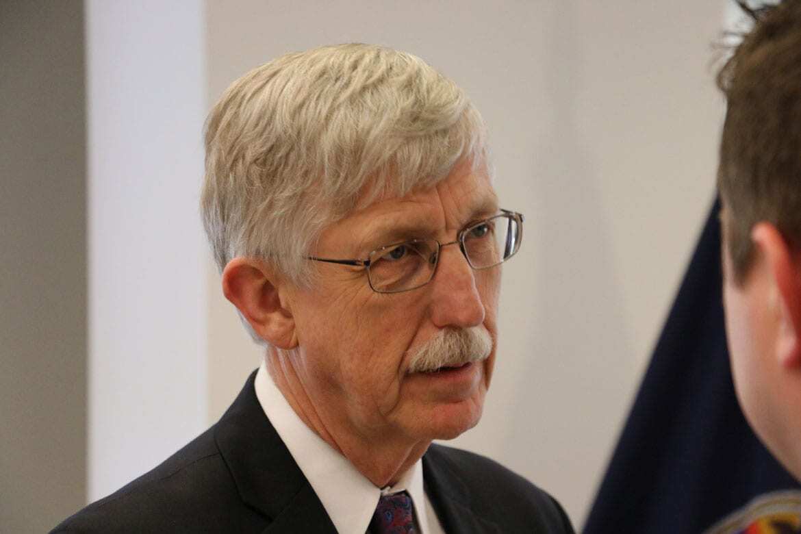 NIH director speaks to student