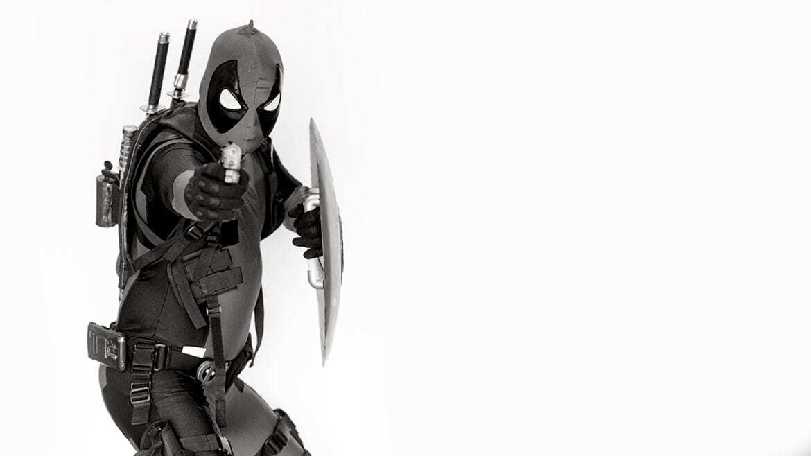 David Partelow cosplaying Deadpool