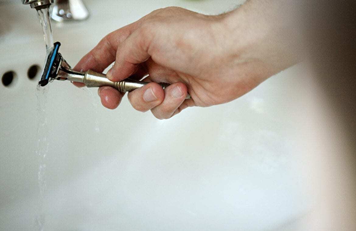 a razor