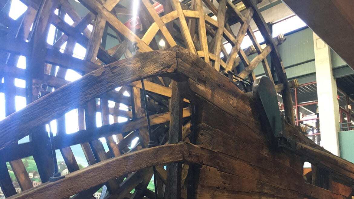 the paddle wheel at the front of the arabia museum