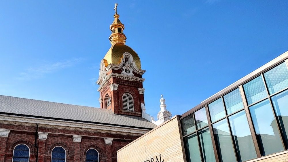 The Catholic Cathedral of the Immaculate Conception in Downtown Kansas City doesn’t run a school but instead operates Morning Glory Ministries, which provides food and other help for needy people in the city’s center.