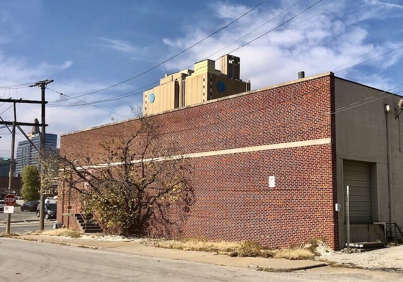1531 Holmes