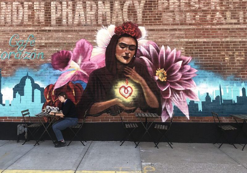 Café Corazón mural