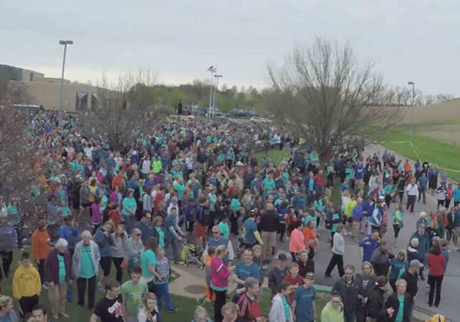 Overhead view of marchers.