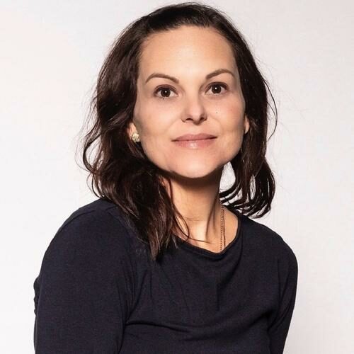 Gina Smith headshot