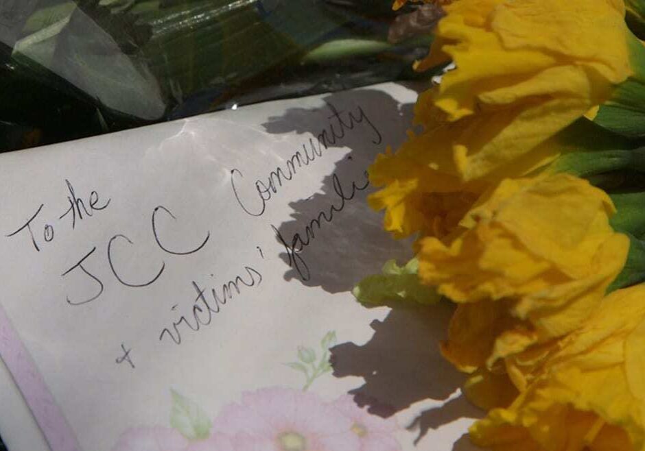 Photo of card with inscription and flowers