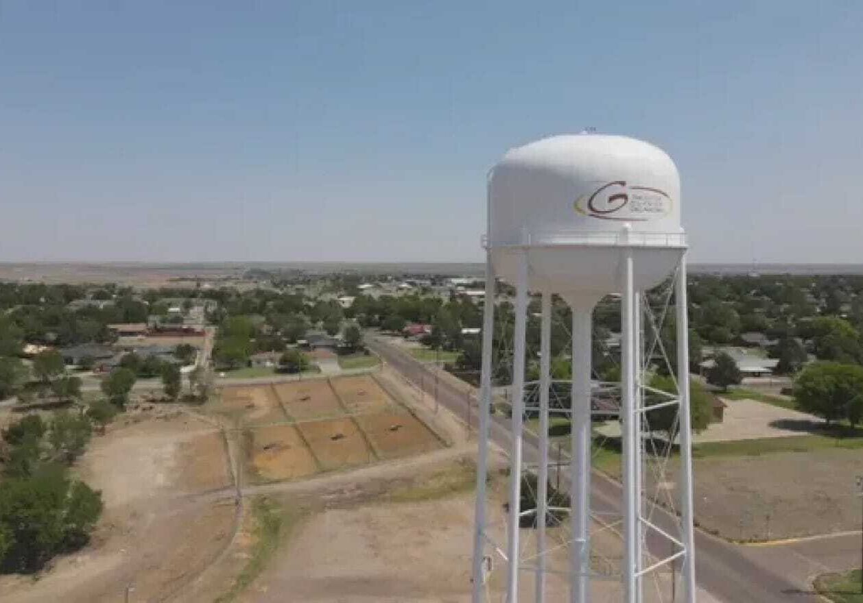 A water tower in Guymon, Oklahoma, which relies on the Ogallala Aquifer for drinking water.
