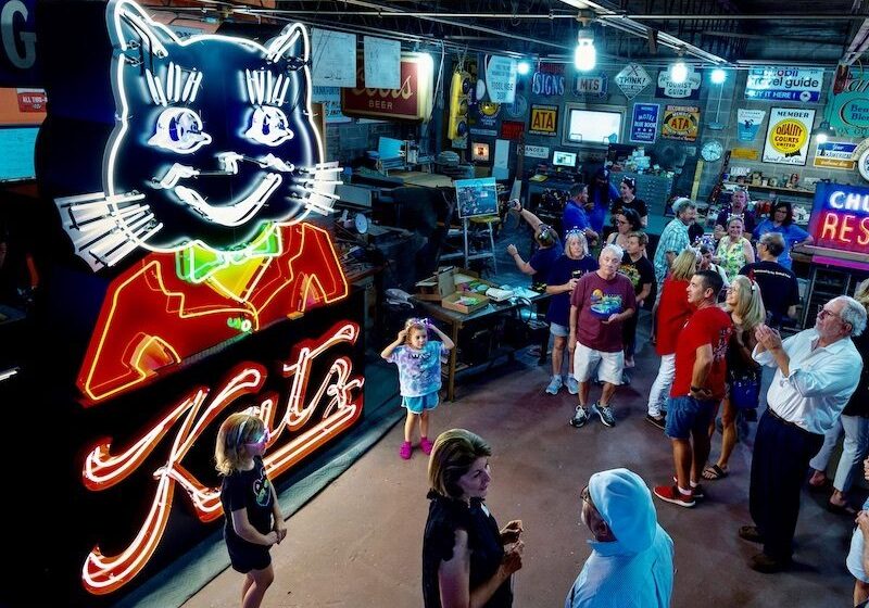 Sneak preview of Katz sign