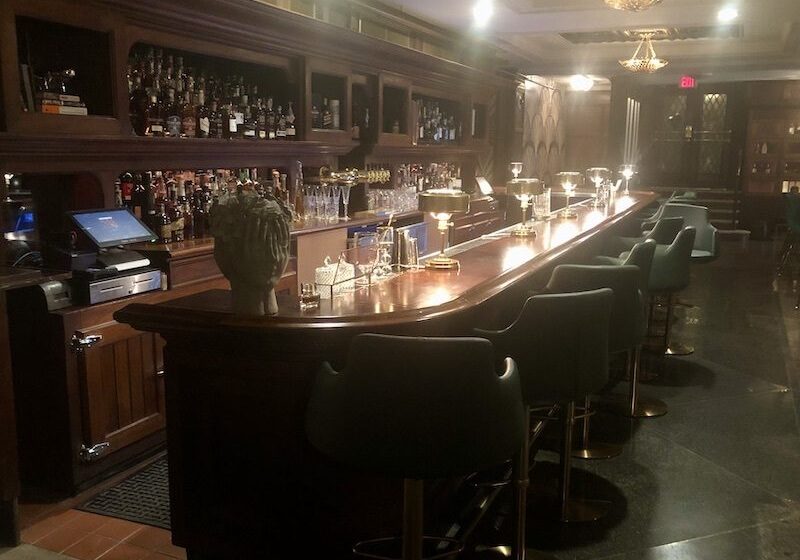 Voo Lounge bar