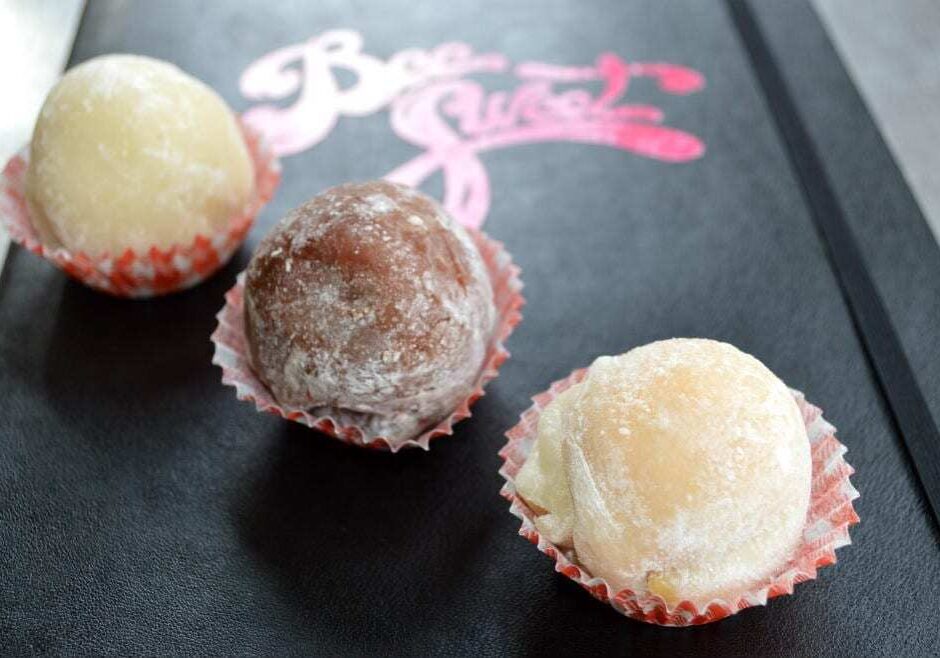 Bee Sweet mochi