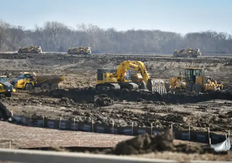 Site work is underway for the Nebius data center in Independence, Missouri. The controversial development claimed its third electoral victim on Sept. 1, 2026. (Carlos Moreno | KCUR 89.3)