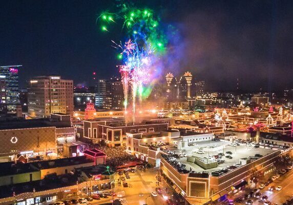 Flipping the switch on the the Country Club Plaza holiday lights is a Thanksgiving tradition in Kansas City. (Visit KC) 