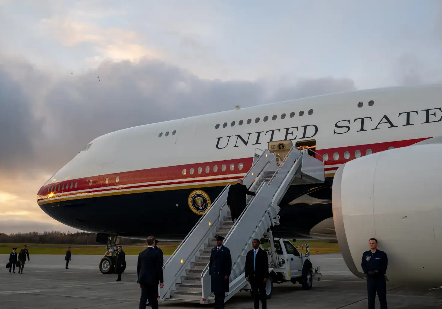 President Donald Trump boards Air Force One on Oct. 13, 2026. (whitehouse.gov)